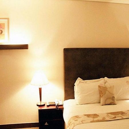 Hotel Sunshine Теджон Екстер'єр фото