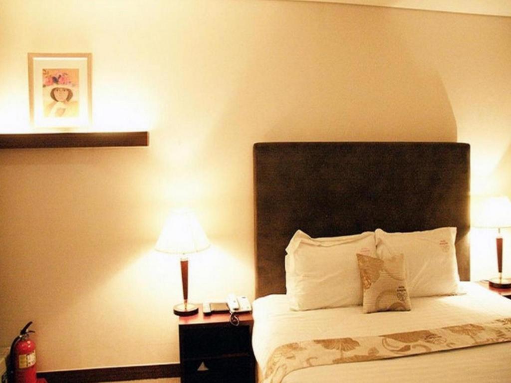 Hotel Sunshine Теджон Екстер'єр фото