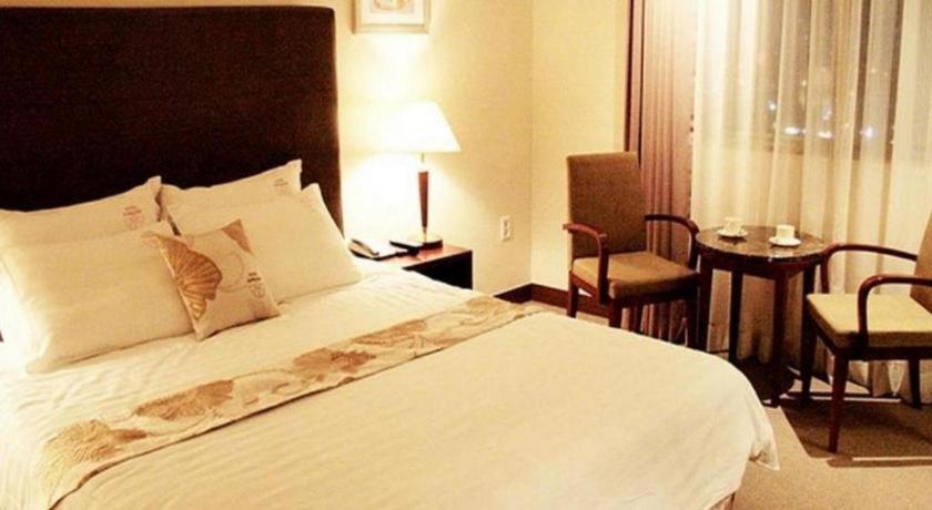 Hotel Sunshine Теджон Екстер'єр фото